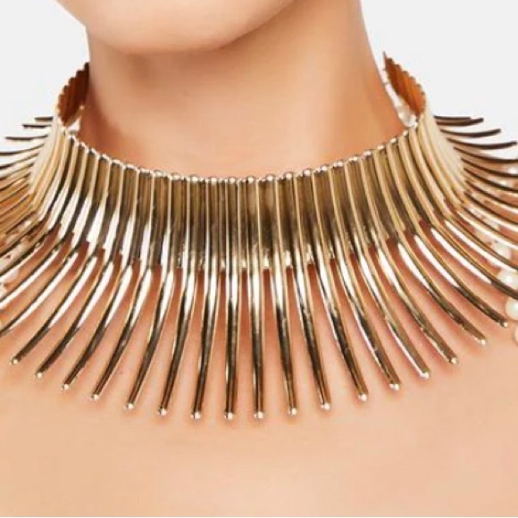 Dolls kill solar deity necklace - Picture 3 of 3